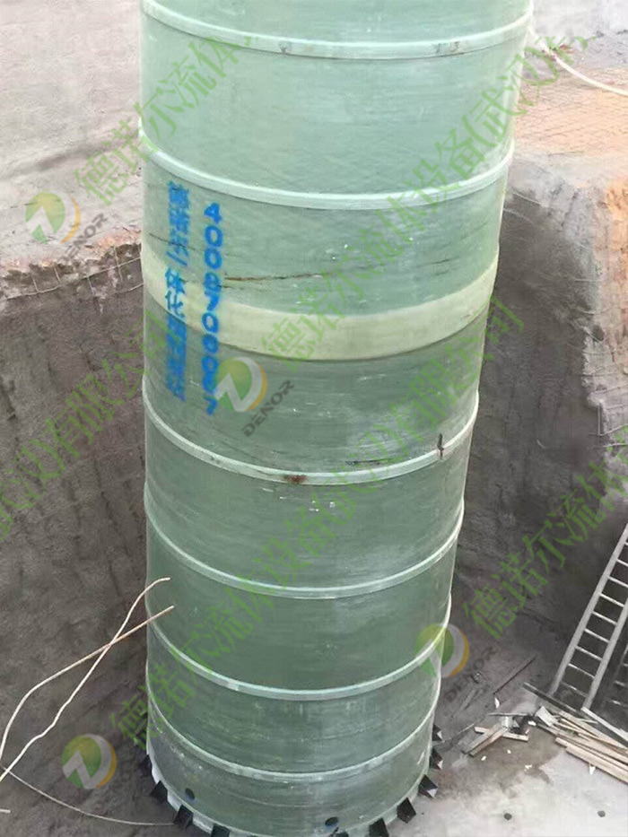 一體化預制泵站天河機場現(xiàn)場安裝圖